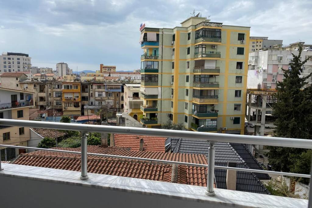 Sunlit House City Center Tirana Bagian luar foto